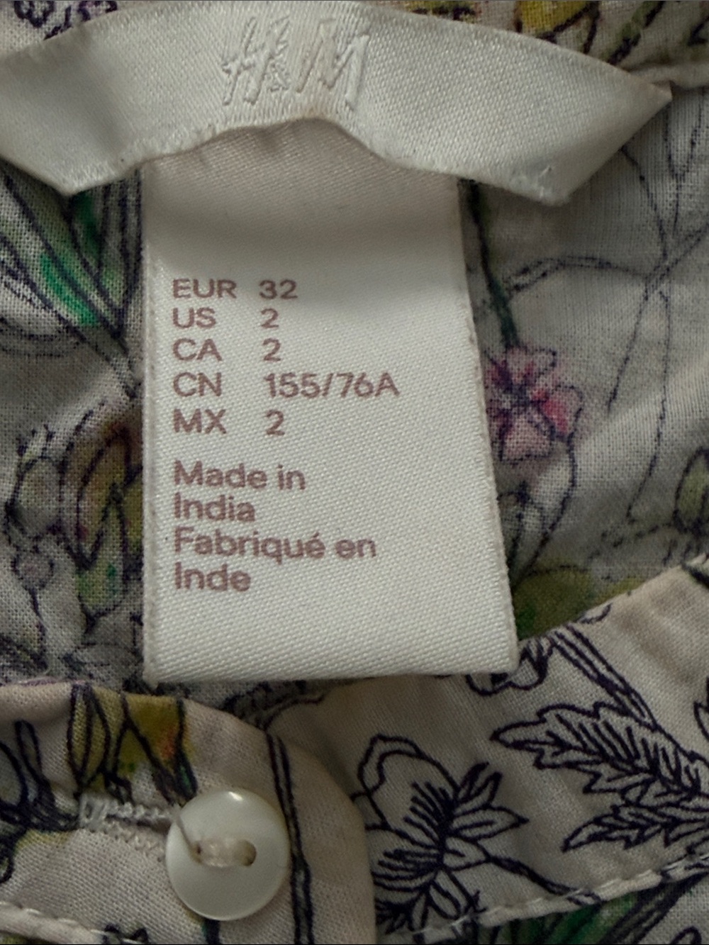 H&M blouse - Picture 5 of 5